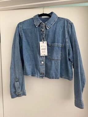 ZARA NWT Cropped Denim Button-Up Shirt